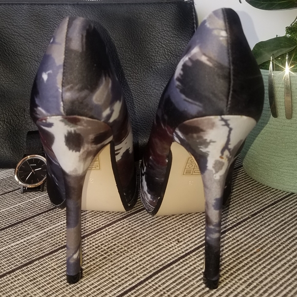 NWOT- Asos Watercolor Floral Heels - Picture 4 of 8
